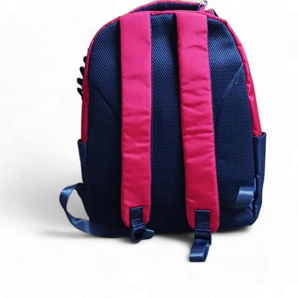 Vineyard Vines Red and Blue Fully size Large Backpack. - Picture 9 of 10